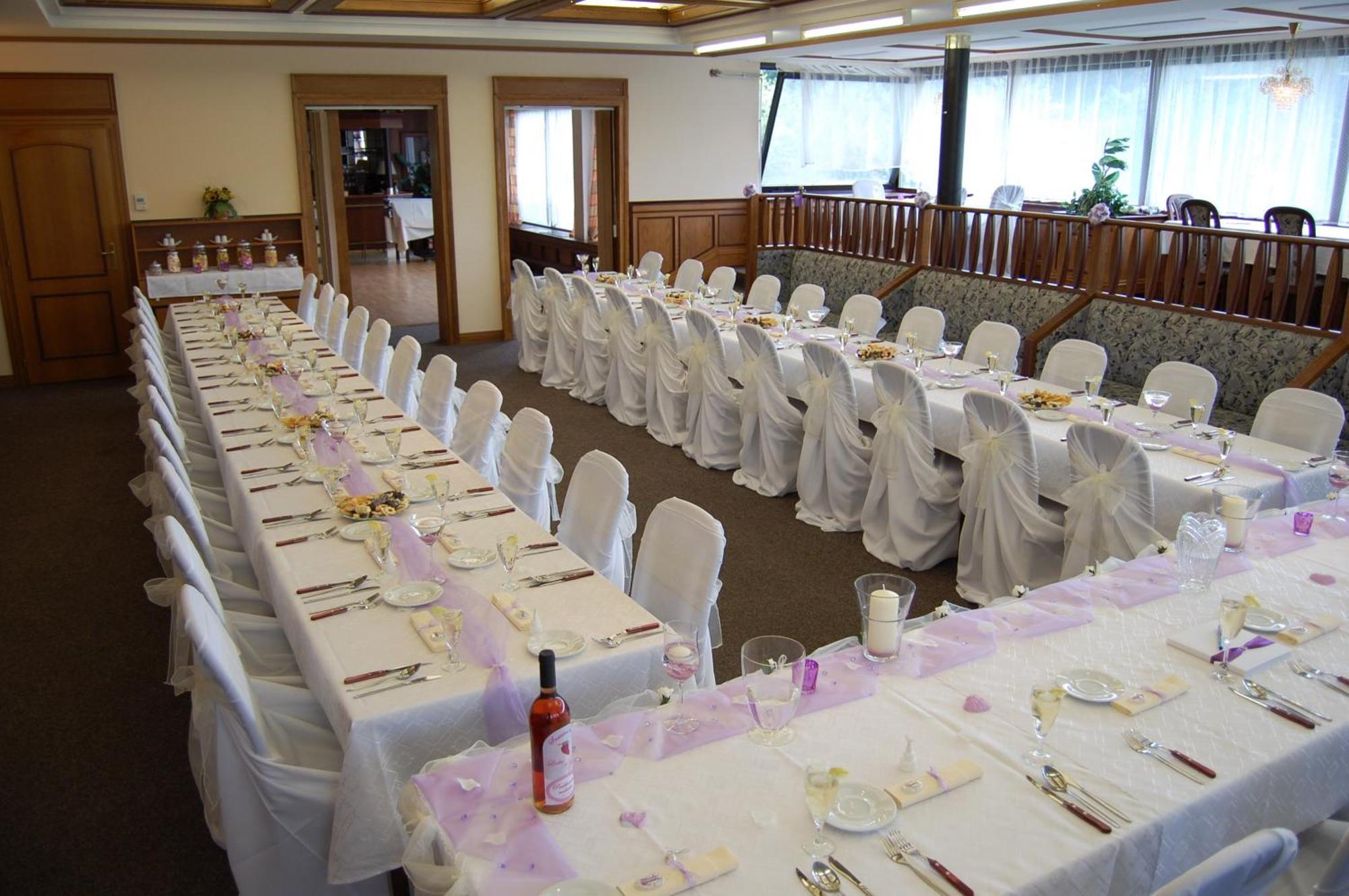 Hotel Sloup Sobeslav ภายนอก รูปภาพ