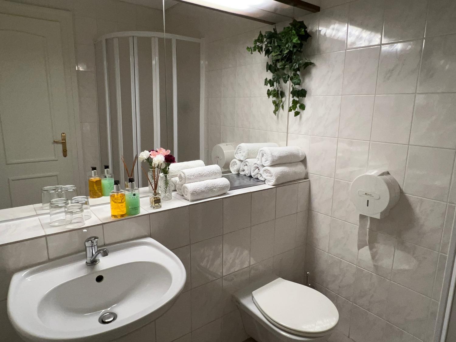 Hotel Sloup Sobeslav ภายนอก รูปภาพ
