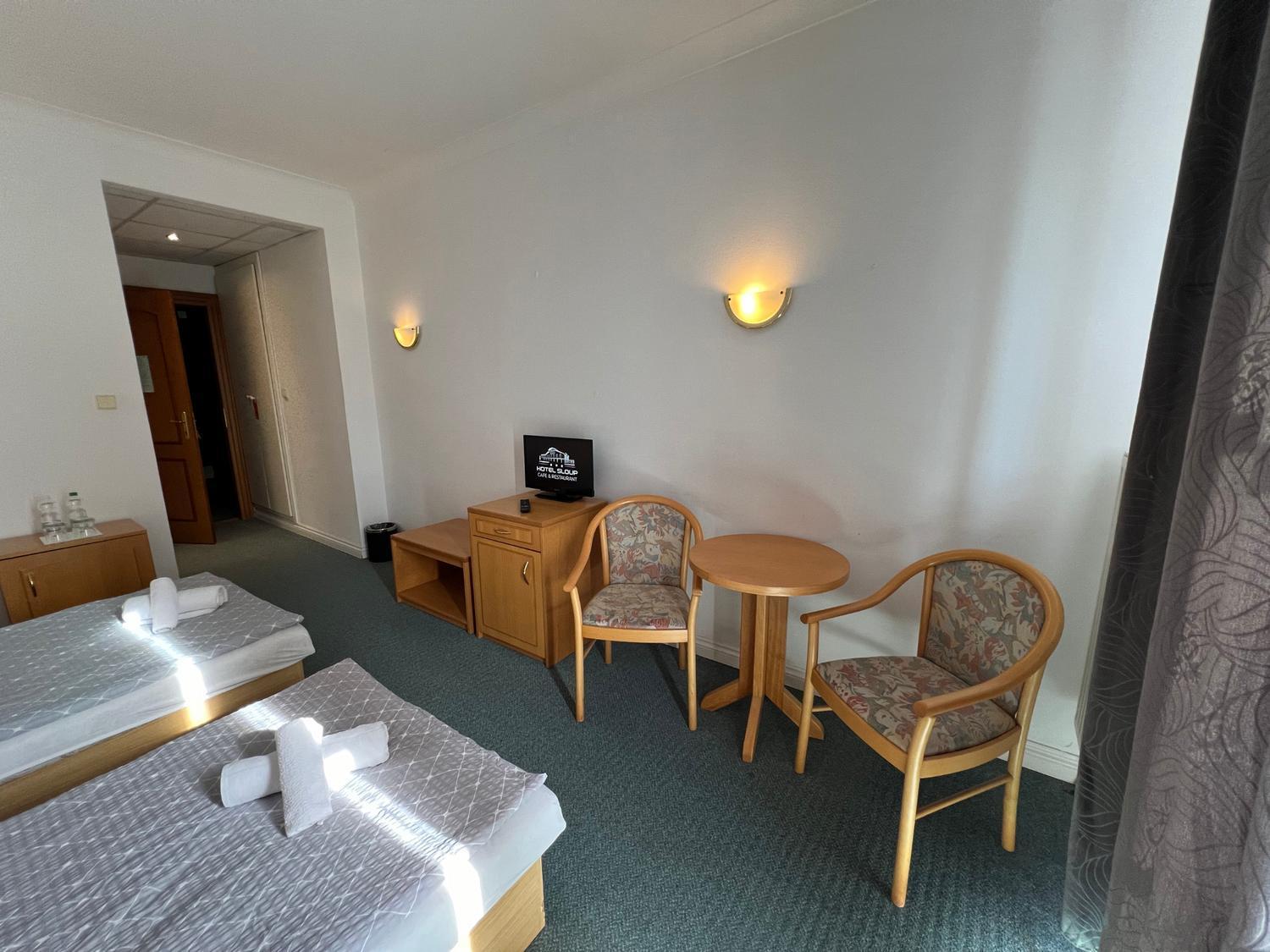 Hotel Sloup Sobeslav ภายนอก รูปภาพ