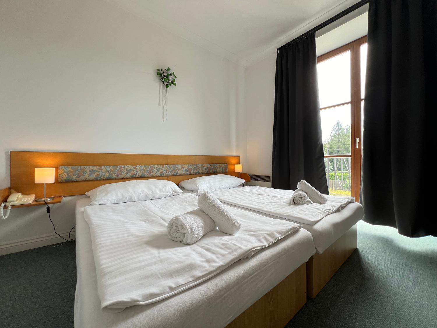 Hotel Sloup Sobeslav ภายนอก รูปภาพ